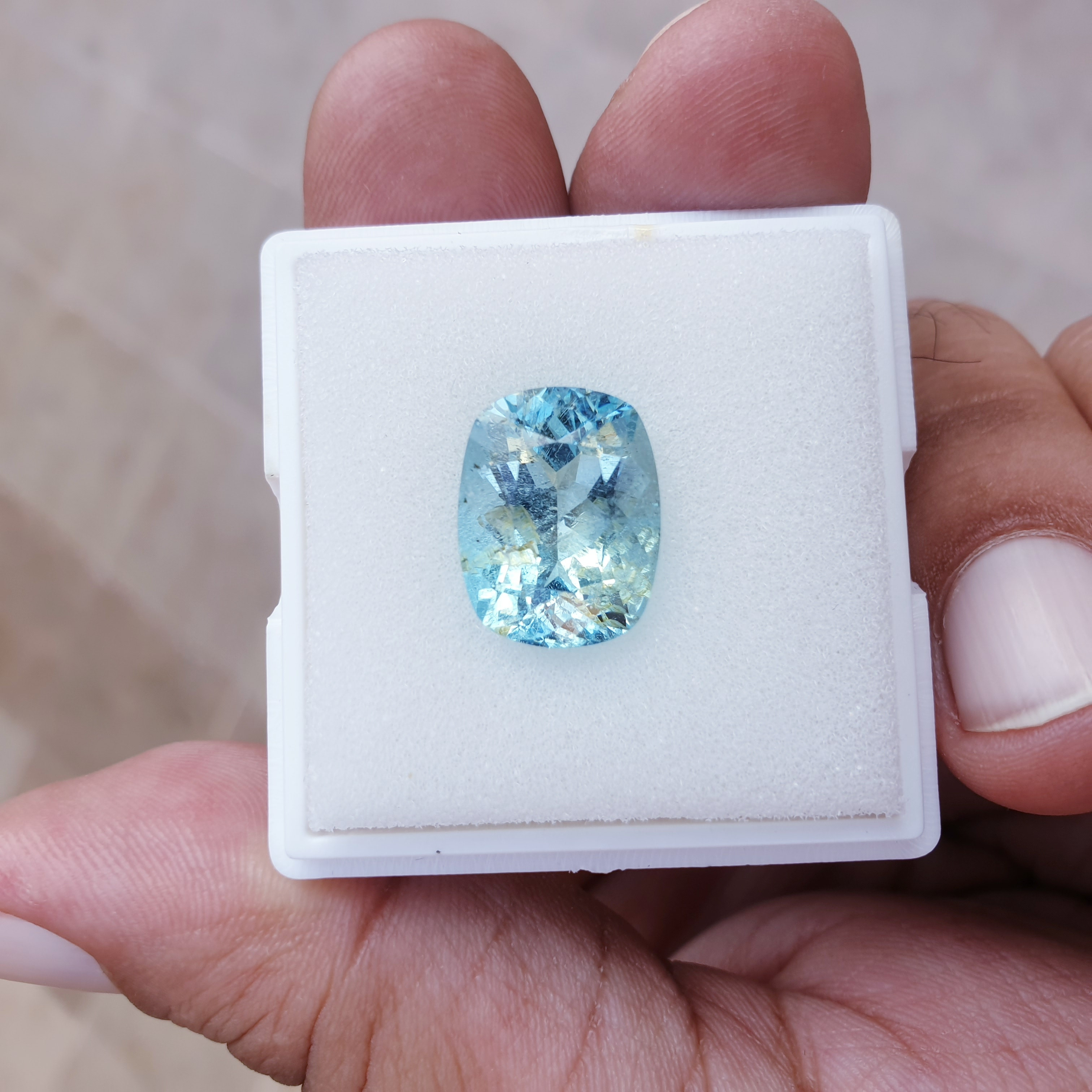 hello sapphire — view 2