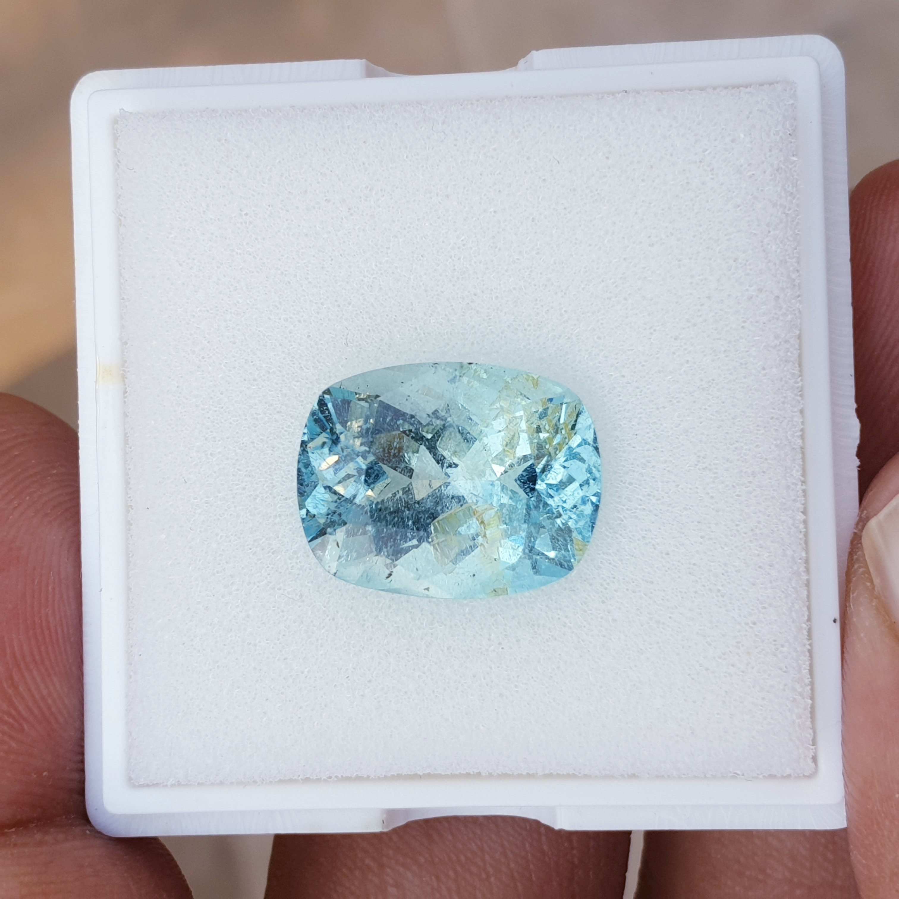 hello sapphire — view 3