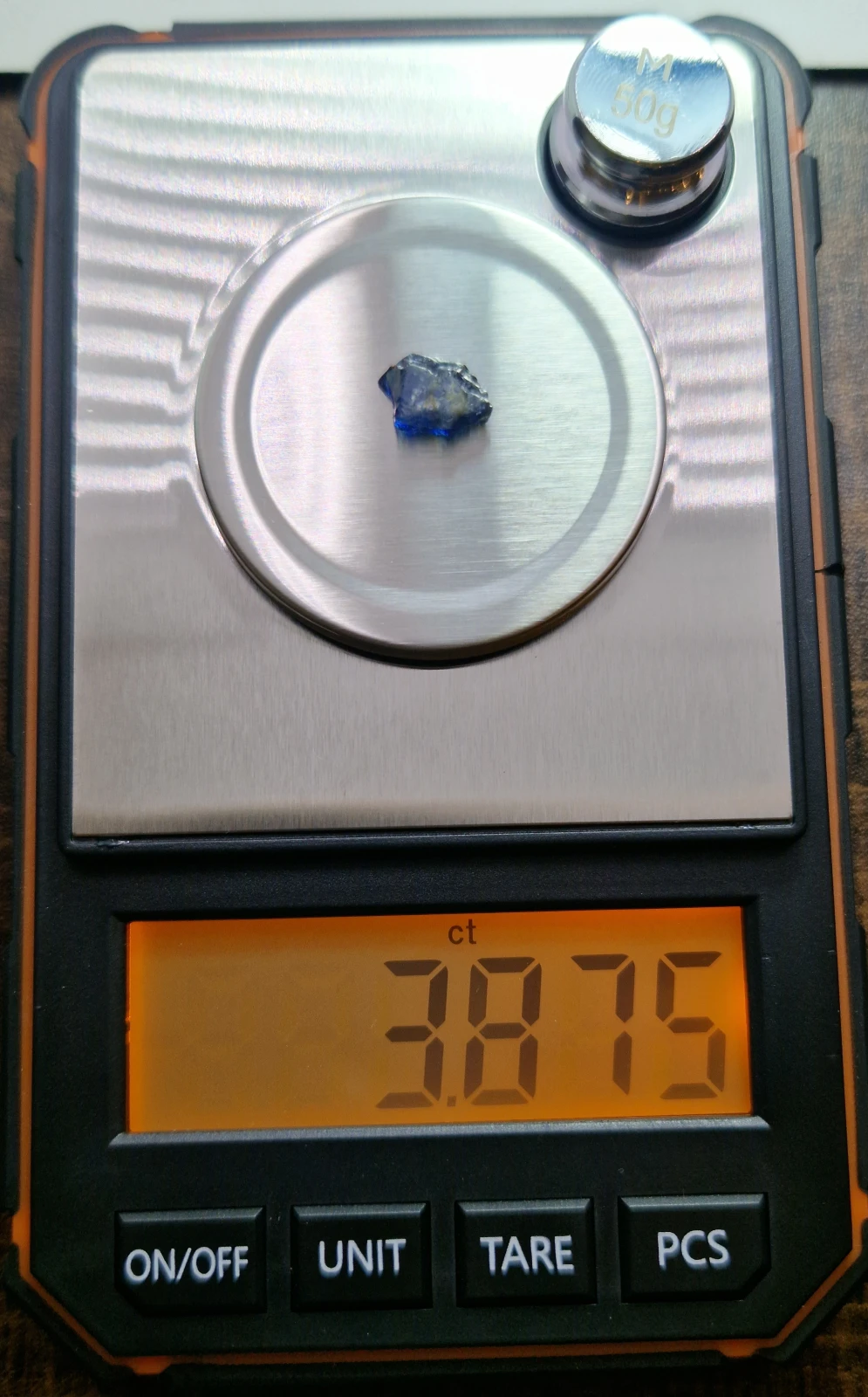 3.64ct Royal Blue sapphire Facet Quality Rough with Slight Inclusion from Madagascar — view 5