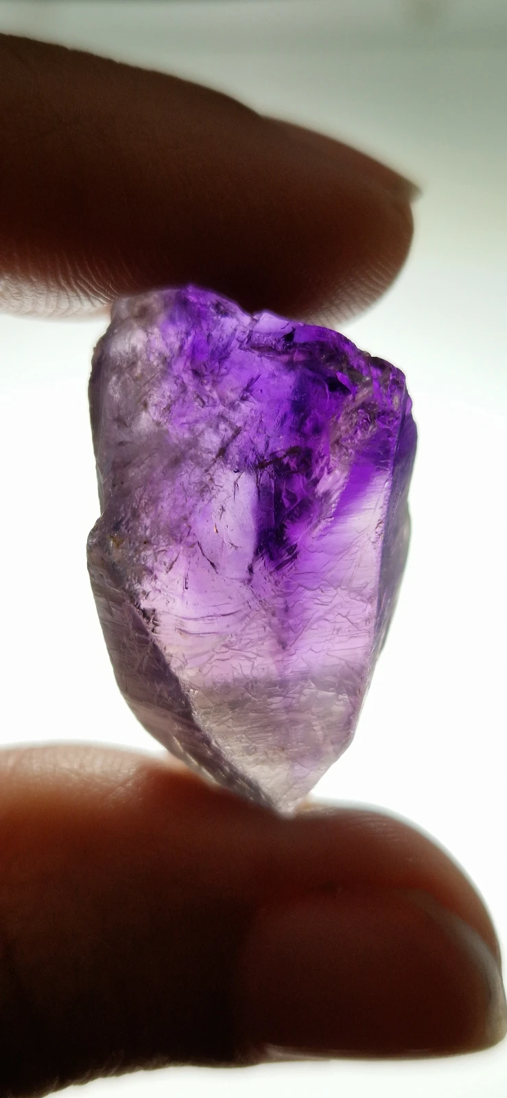 Rough Amethyst loose gemstone from Nigeria — view 1