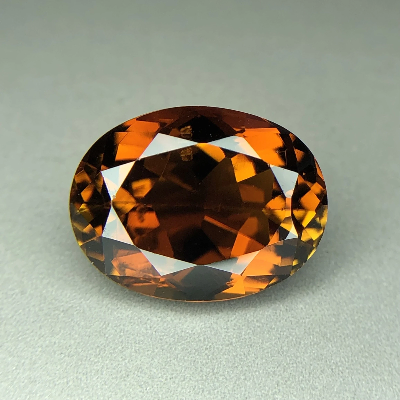 Gold Certicate Gemstone